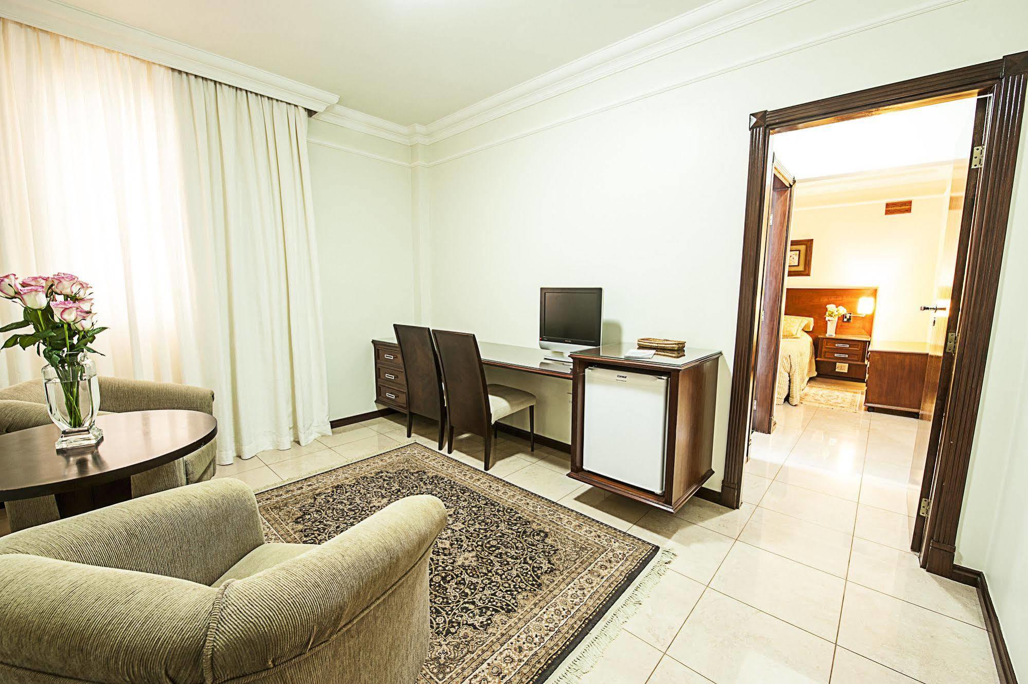 Reisper Palace Hotel Catanduva  Exterior photo